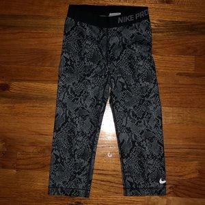 snake skin nike pro leggings